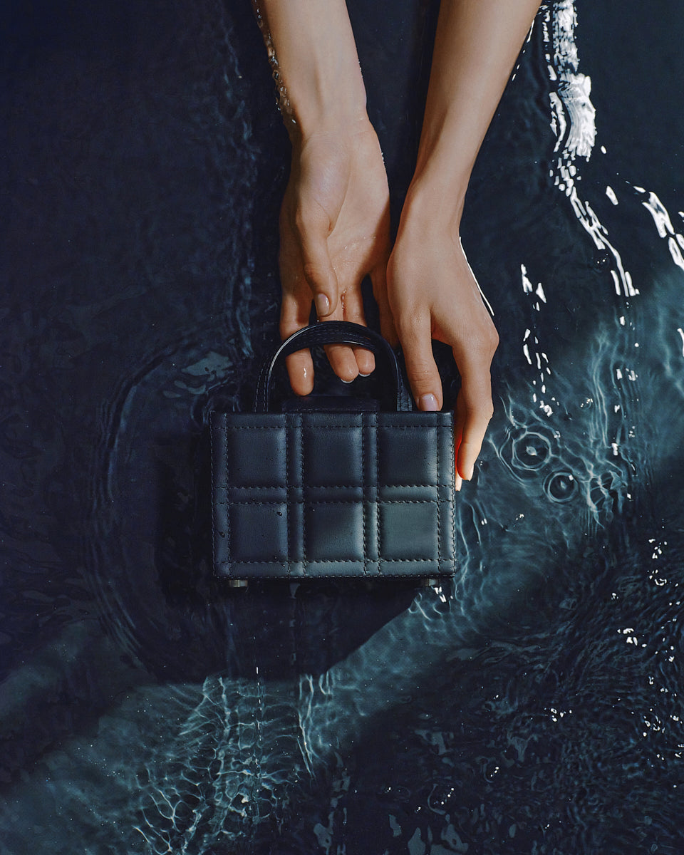 3x2 Bag in Black