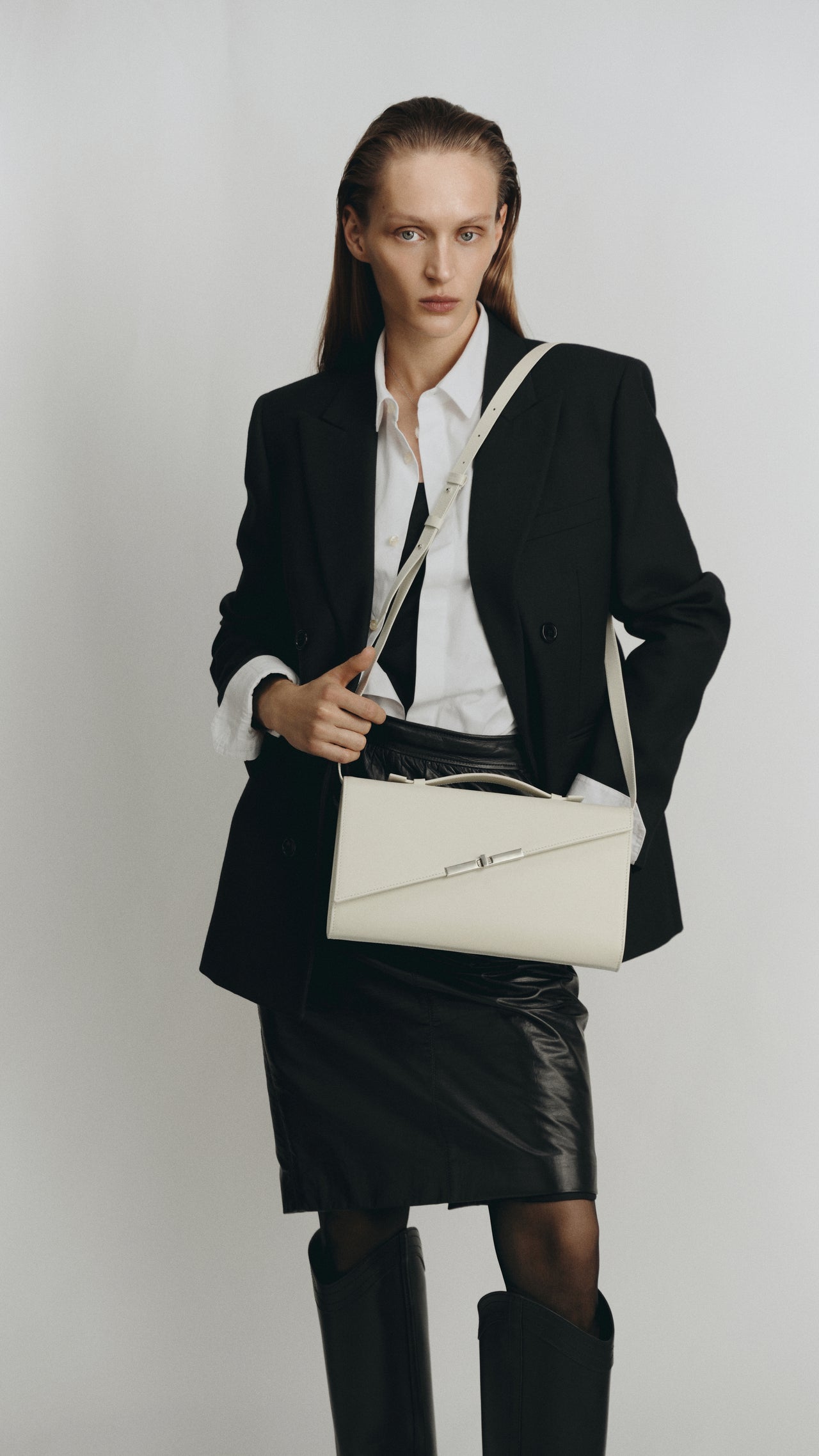 Alex Clutch in Off-White